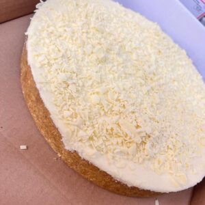 Luxury Whit Cho & Raspberry Cheesecake