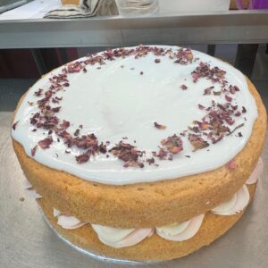 Rose & Raspberry Cake