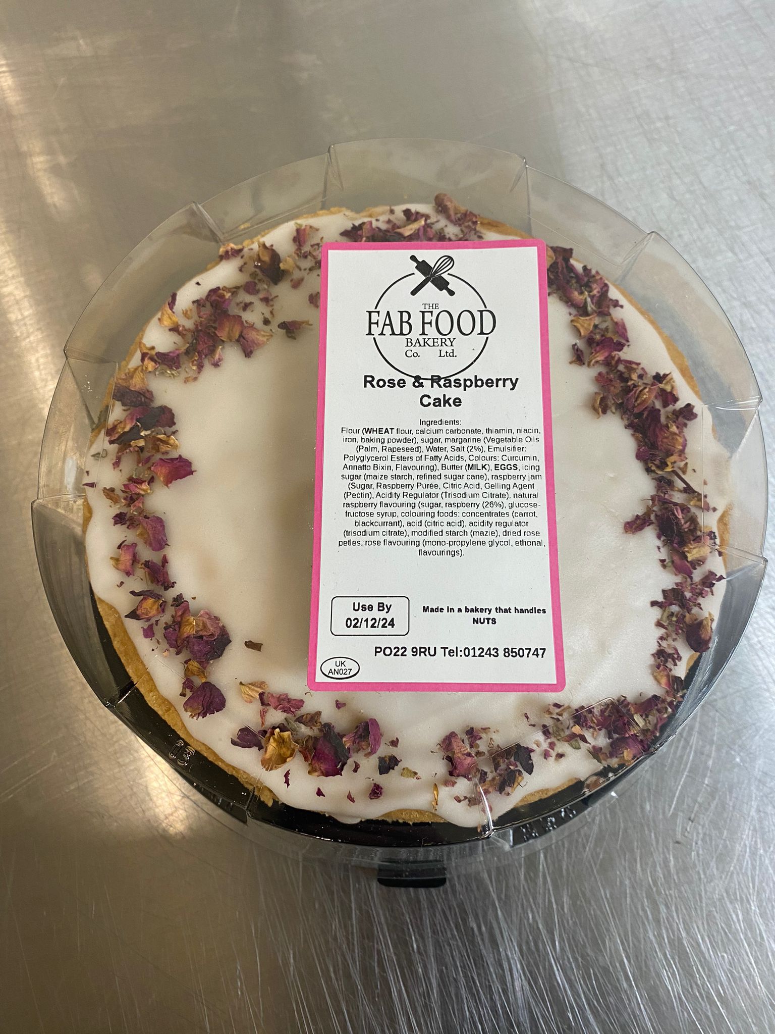 Rose & Raspberry Cake (Retail)